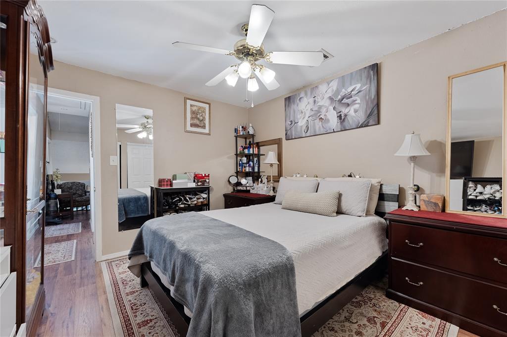 12574 Newbrook Drive, Houston, Texas image 12