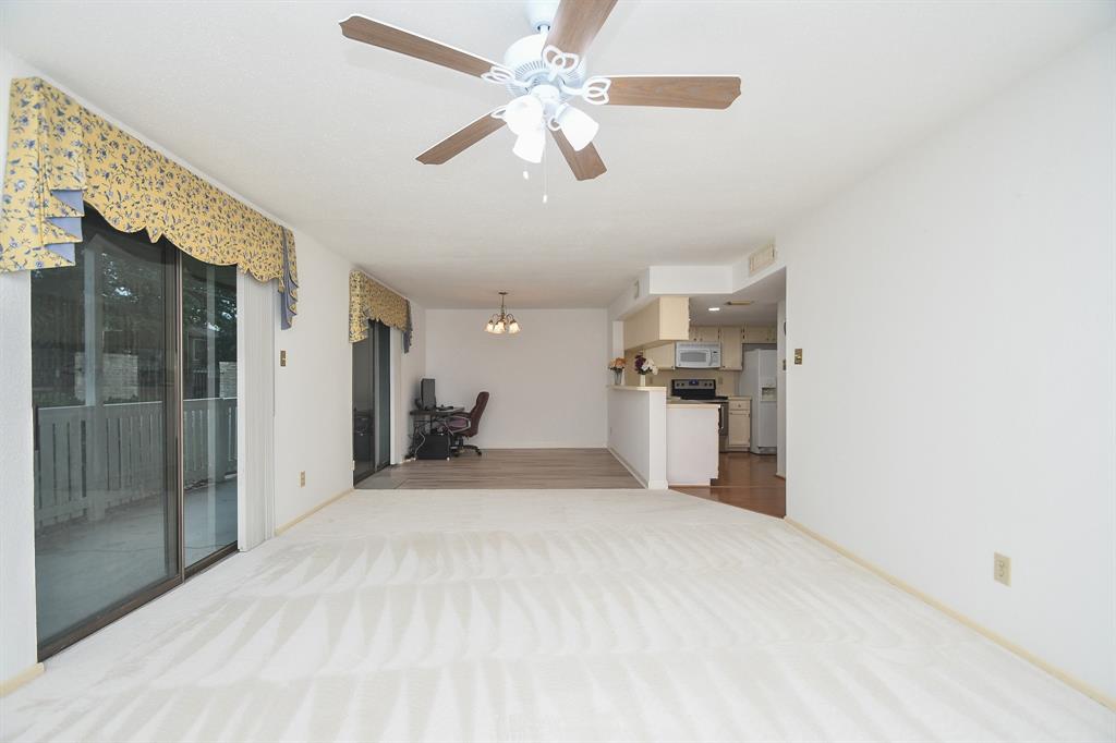 14911 Wunderlich Drive #211, Houston, Texas image 13