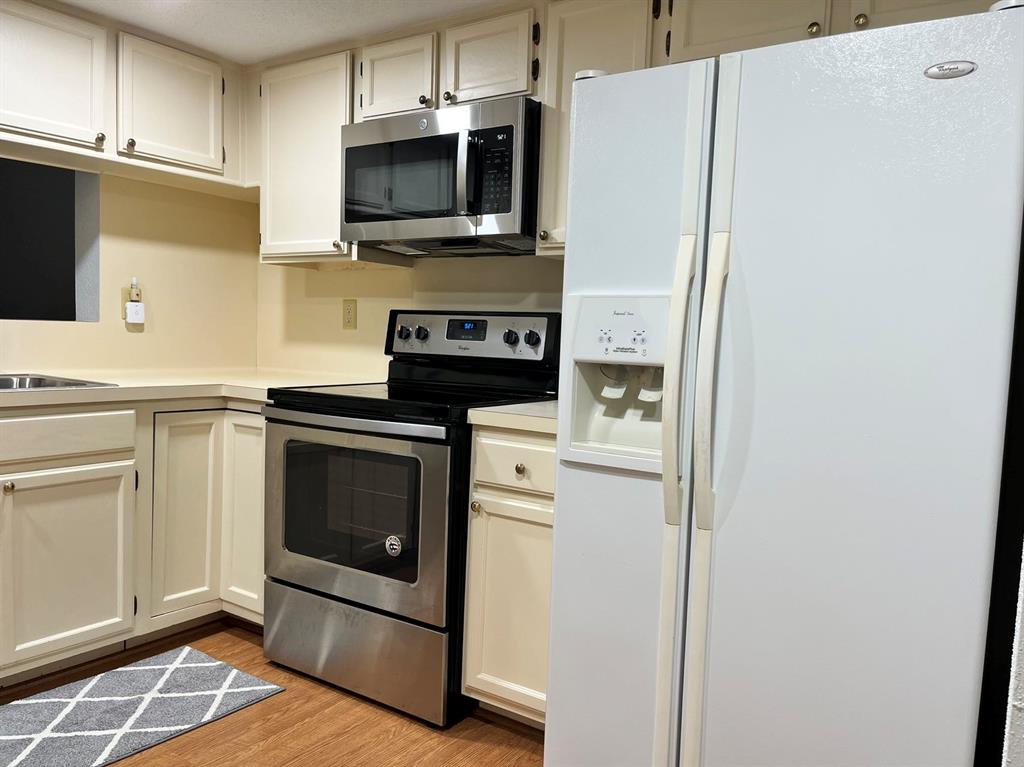 14911 Wunderlich Drive #211, Houston, Texas image 4