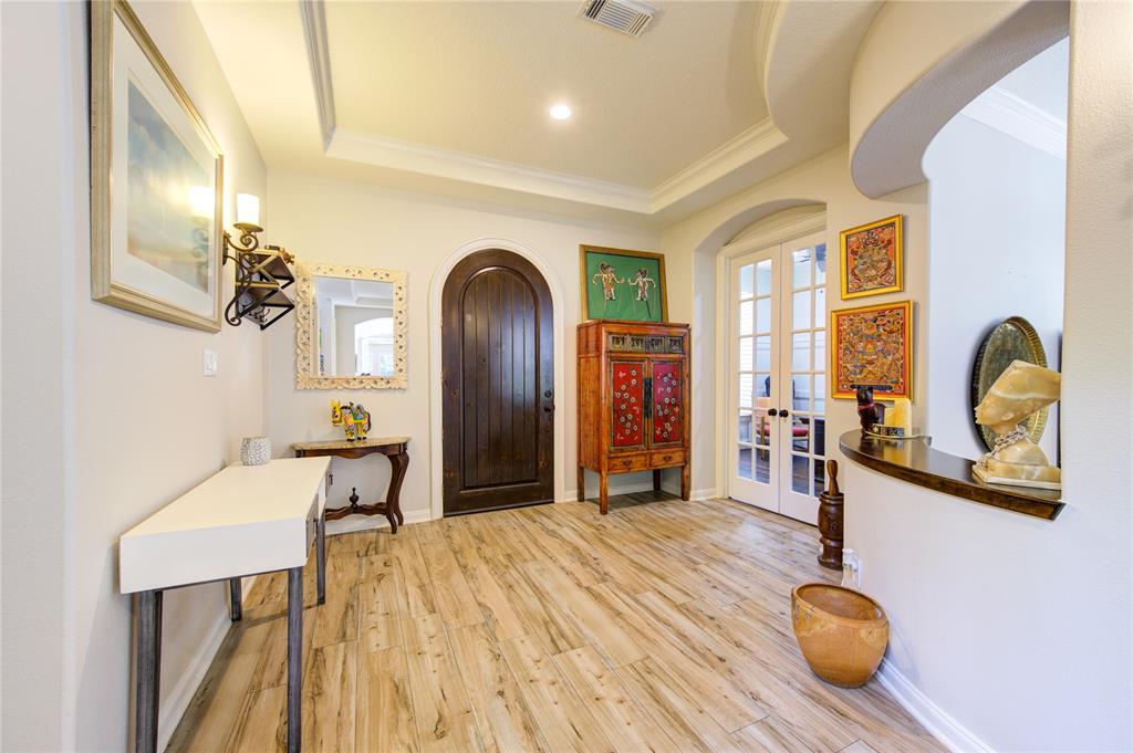 62 W Mirror Ridge Circle, The Woodlands, Texas image 9