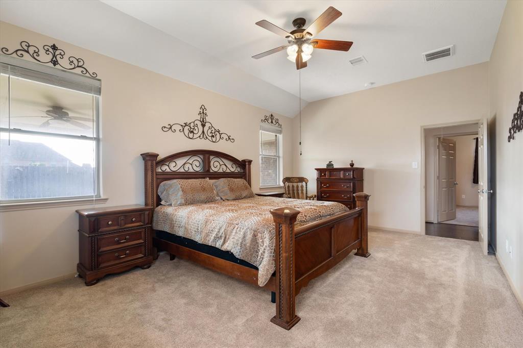 9707 Indian Trail, Baytown, Texas image 13