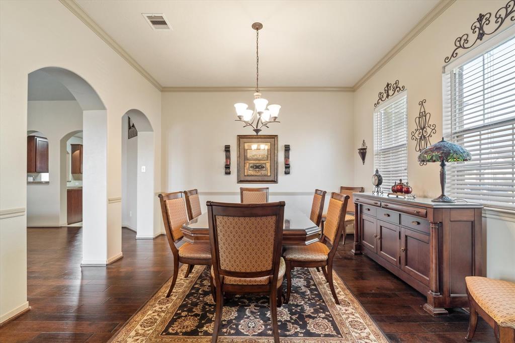 9707 Indian Trail, Baytown, Texas image 3