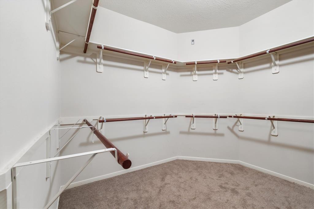 9707 Indian Trail, Baytown, Texas image 19