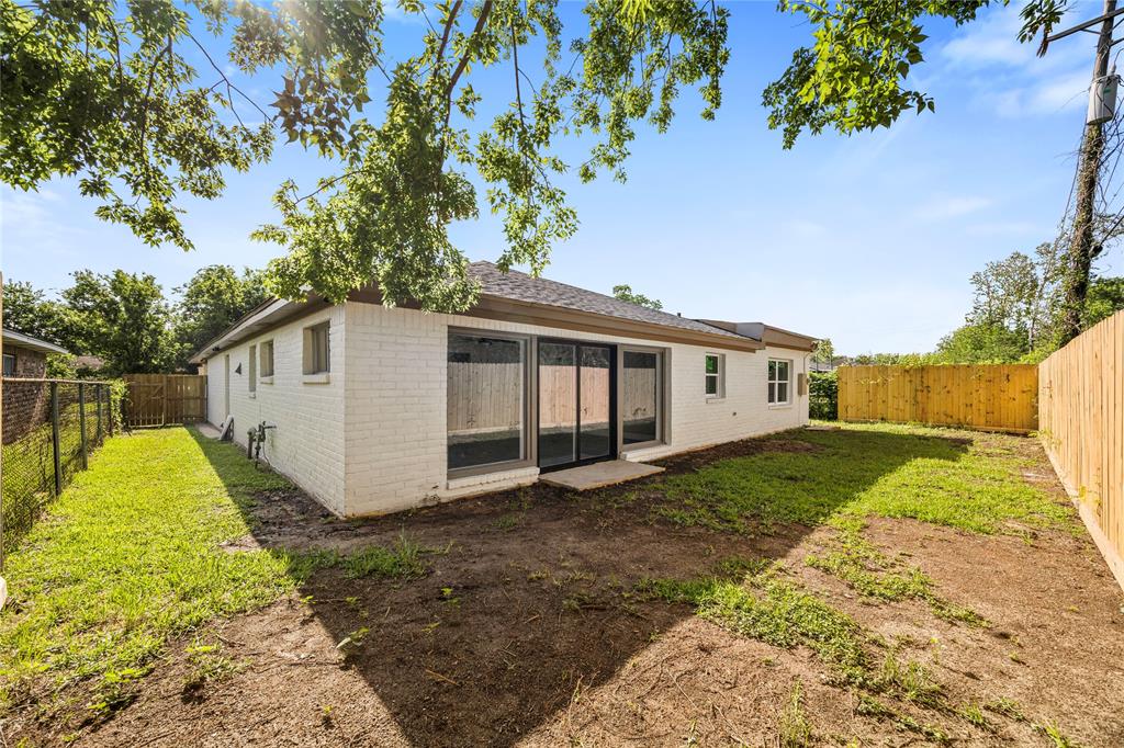 805 Bank Drive, Galena Park, Texas image 34