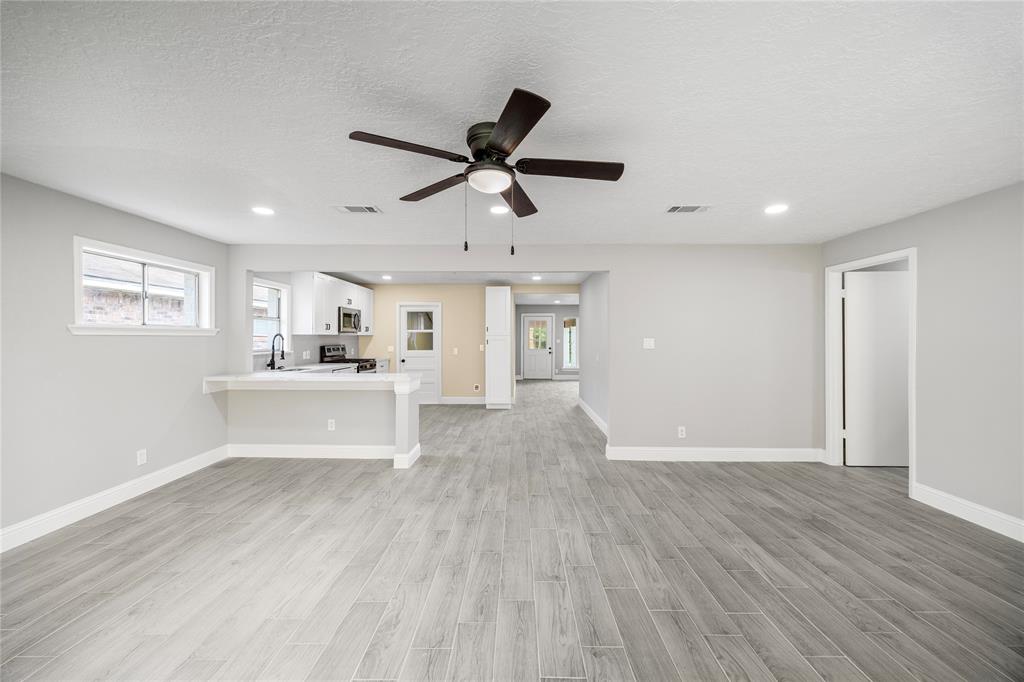 805 Bank Drive, Galena Park, Texas image 15