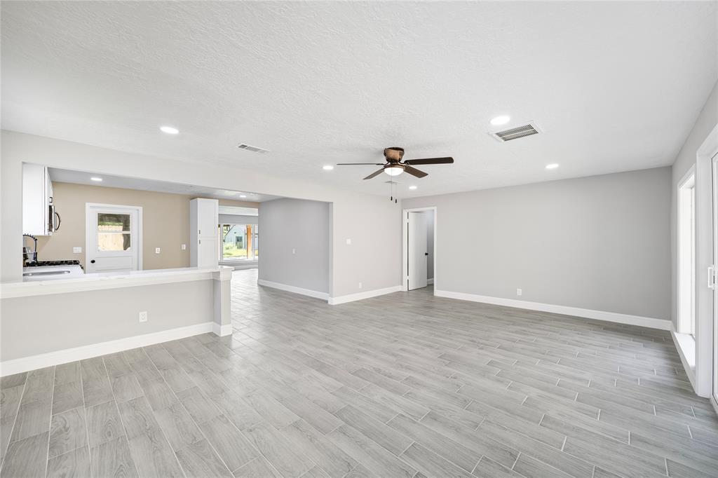 805 Bank Drive, Galena Park, Texas image 14