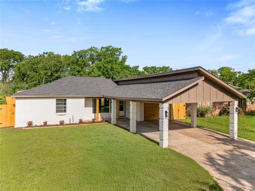805 Bank Drive, Galena Park, Texas image 1