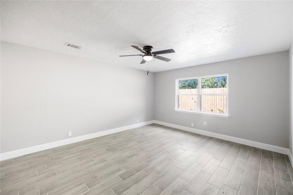 805 Bank Drive, Galena Park, Texas image 18