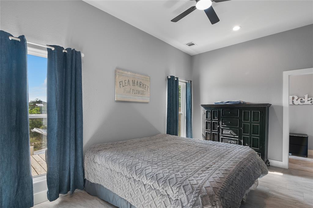 506 Jenni Lane, San Leon, Texas image 10