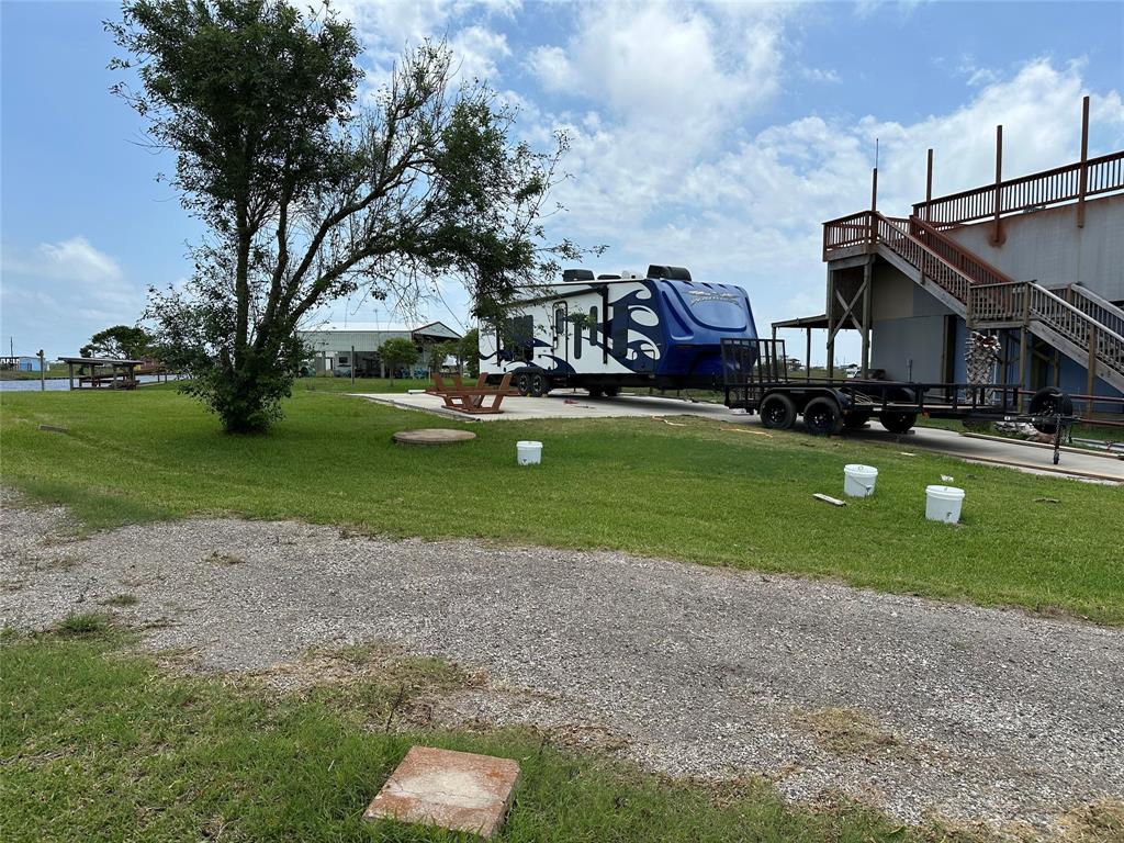 9 Nautilus Street, Sargent, Texas image 1