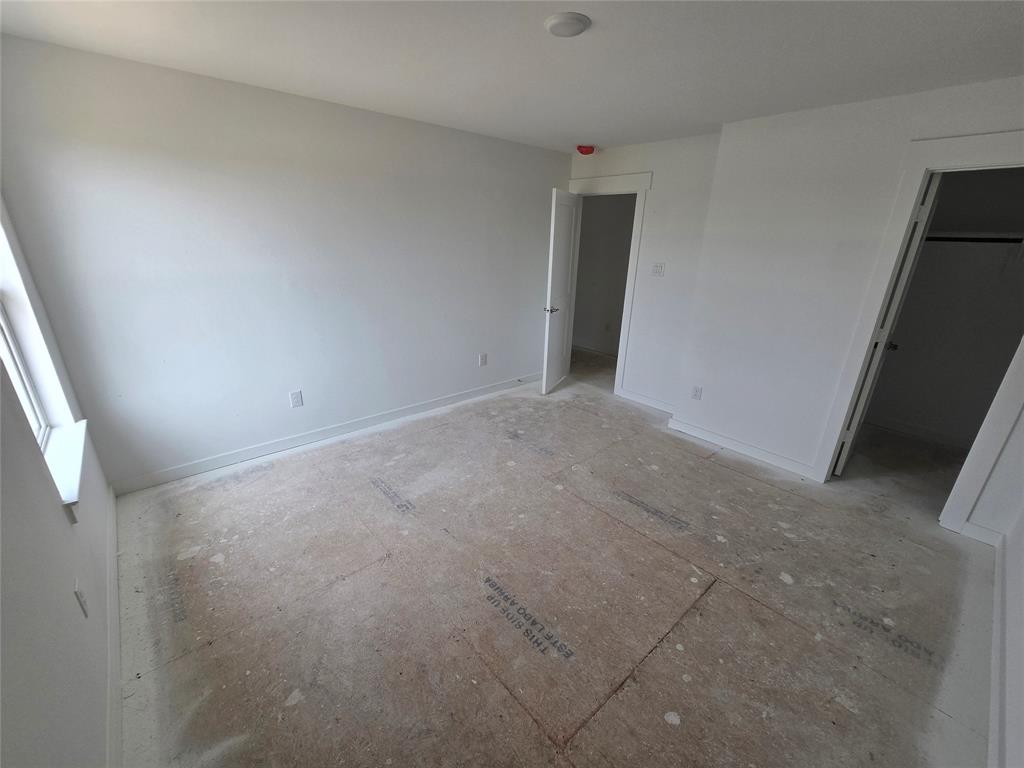 225 Sandhill Grove Trail, Waller, Texas image 10