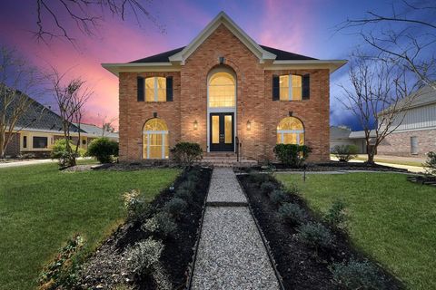 2807 Cedarville Drive Kingwood TX 77345