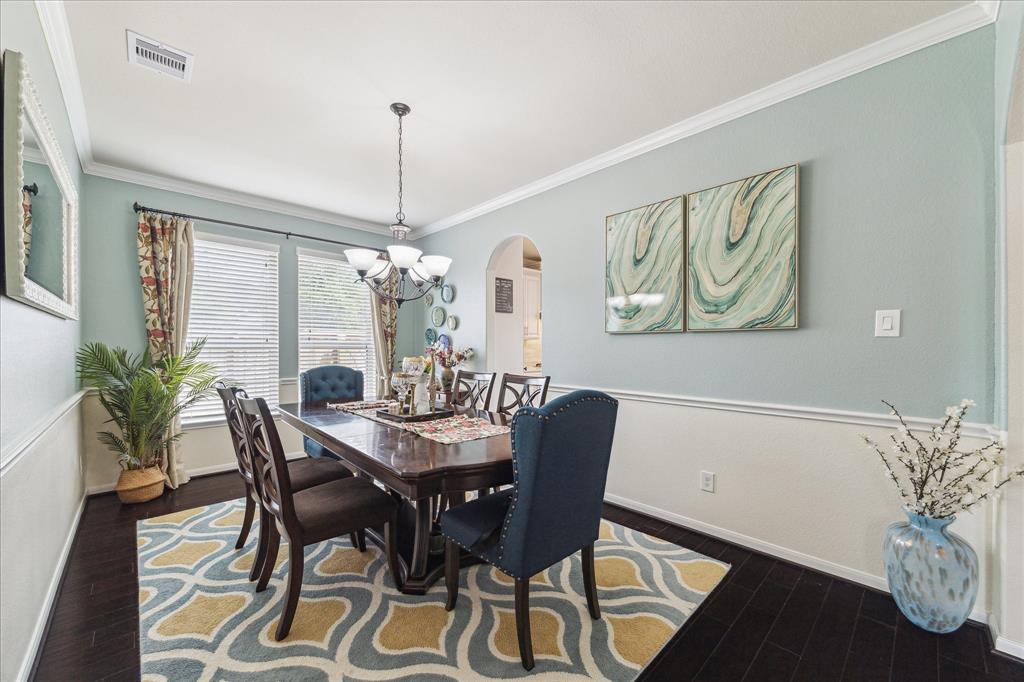 5346 Kristen Circle, Sugar Land, Texas image 6