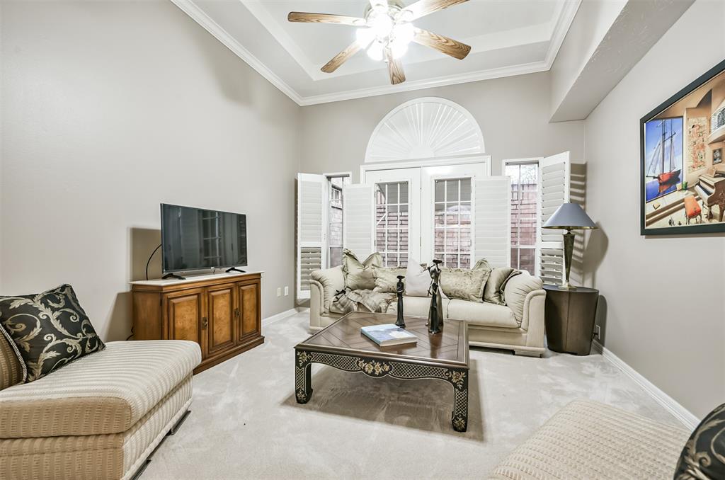 2703 Silver Bough Circle, Houston, Texas image 5