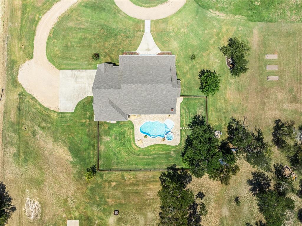 1701 Starlight St, Cameron, Texas image 39