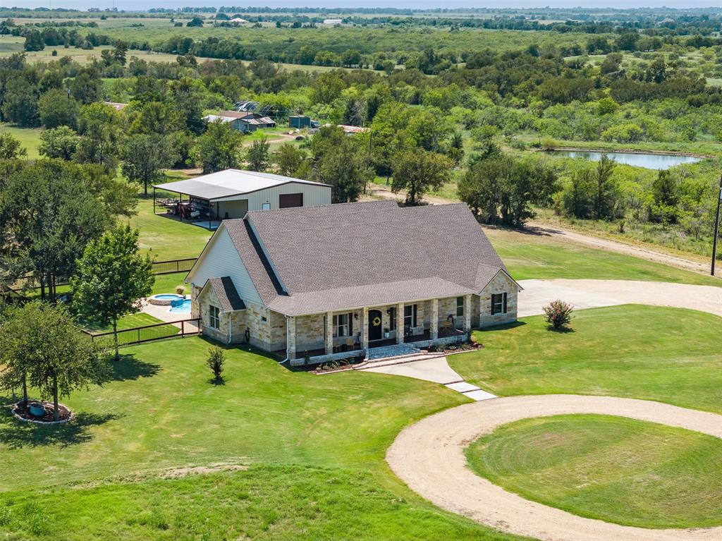 1701 Starlight St, Cameron, Texas image 9