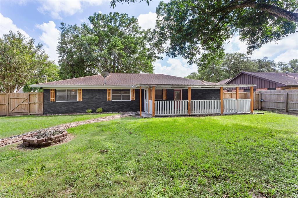 1531 Avenue D, Danbury, Texas image 42