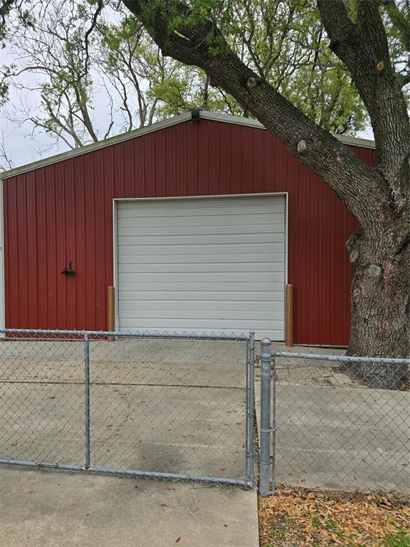 1531 Avenue D, Danbury, Texas image 46