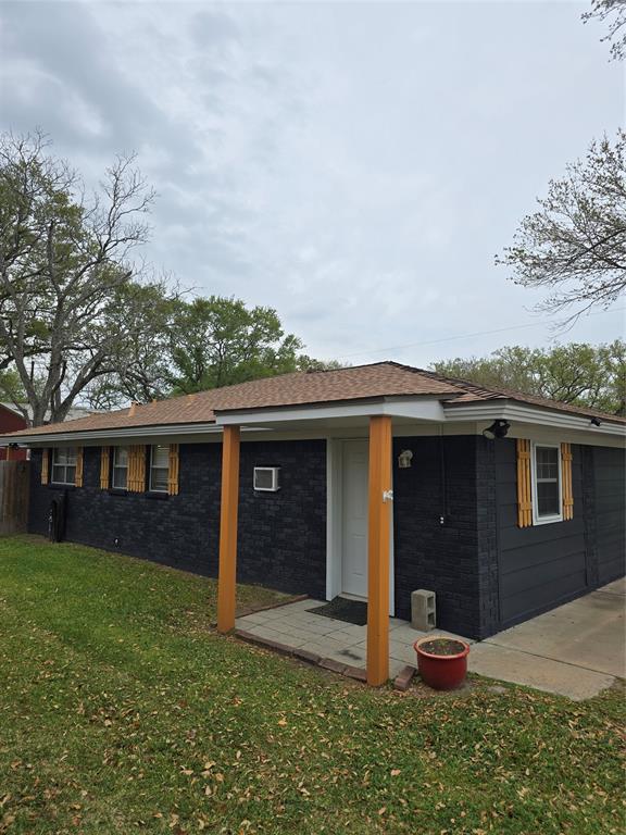 1531 Avenue D, Danbury, Texas image 32