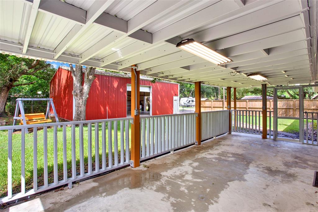 1531 Avenue D, Danbury, Texas image 44