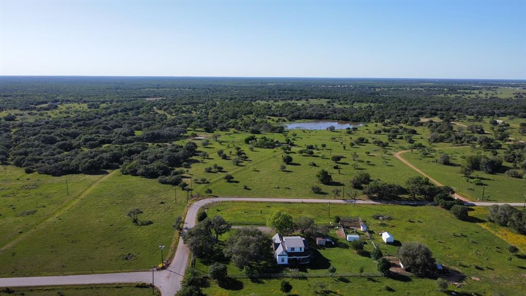 10 Garrett Road, Yoakum, Texas image 10