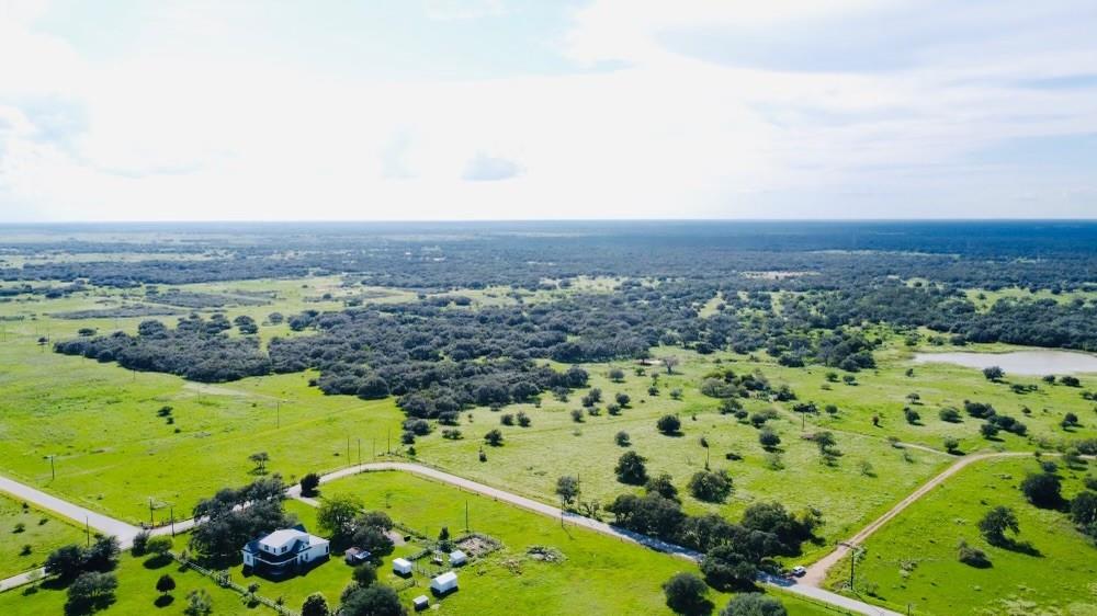 10 Garrett Road, Yoakum, Texas image 16