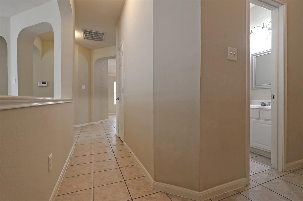 29746 Legends Green Drive, Spring, Texas image 21
