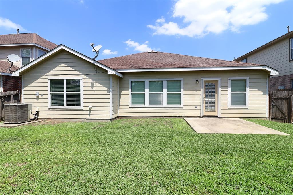 29746 Legends Green Drive, Spring, Texas image 33