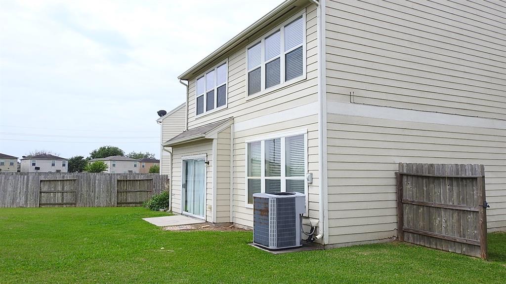 3043 Feather Green Trail, Fresno, Texas image 16