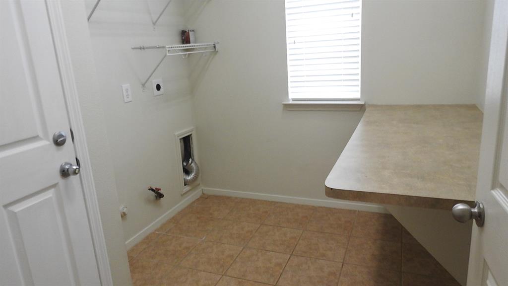 3043 Feather Green Trail, Fresno, Texas image 6