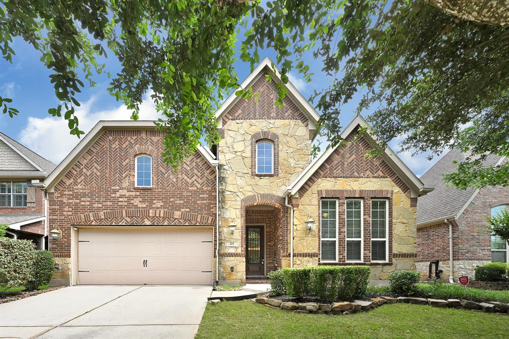 211 N Vershire Circle, The Woodlands, Texas image 1