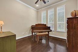 211 N Vershire Circle, The Woodlands, Texas image 3