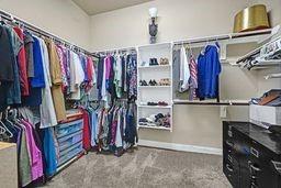 211 N Vershire Circle, The Woodlands, Texas image 10