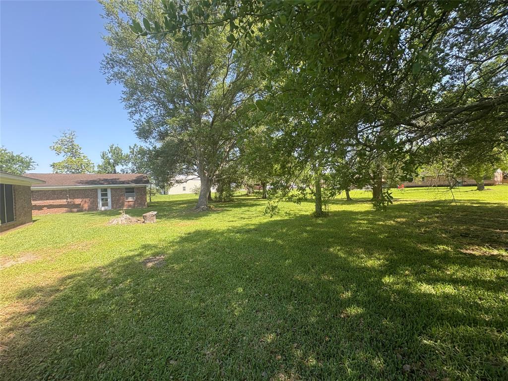 15903 Hickory Drive, Alvin, Texas image 9
