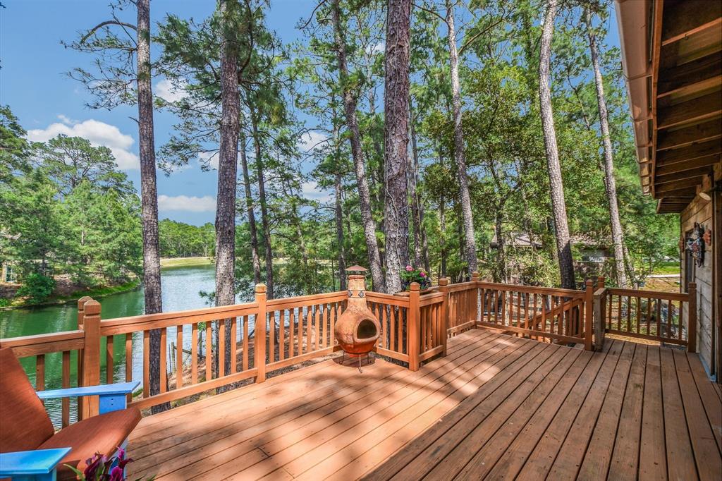 124 Broken Bow Road, La Grange, Texas image 1