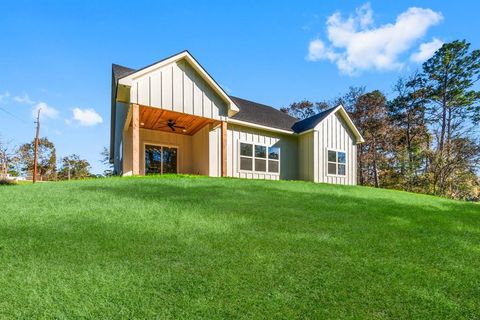 A home in Onalaska