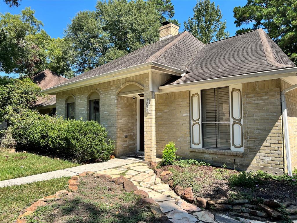 3022 Falling Brook Drive, Kingwood, Texas image 37