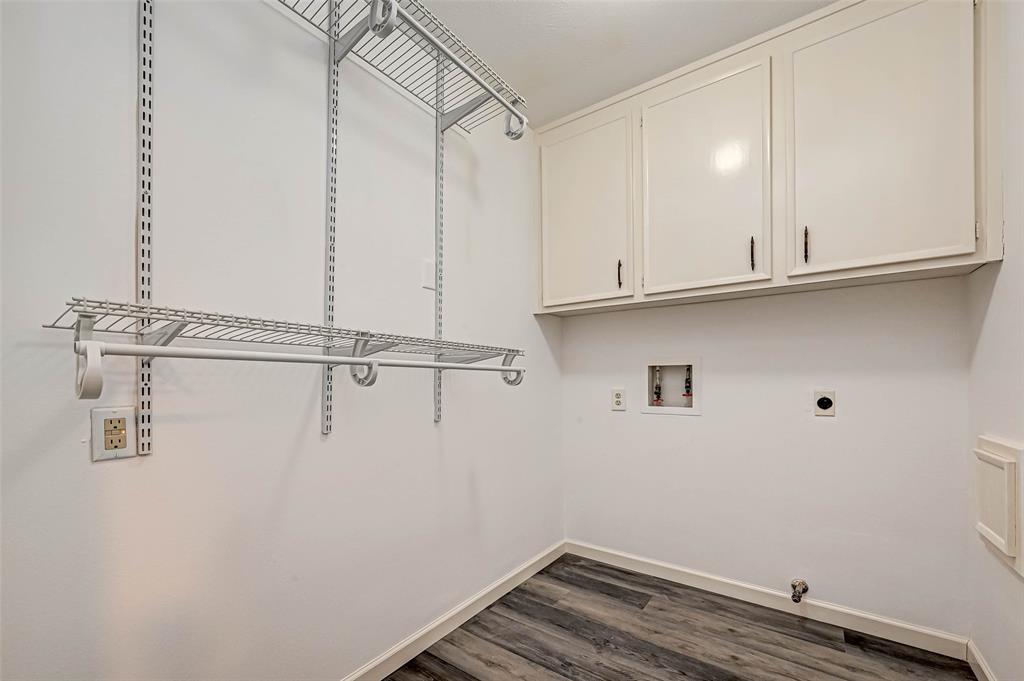 3022 Falling Brook Drive, Kingwood, Texas image 36