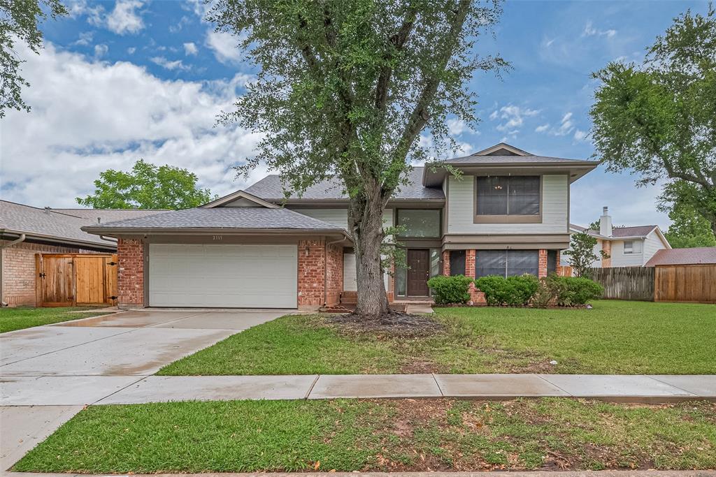 2115 Streamcrest Lane, Sugar Land, Texas image 1