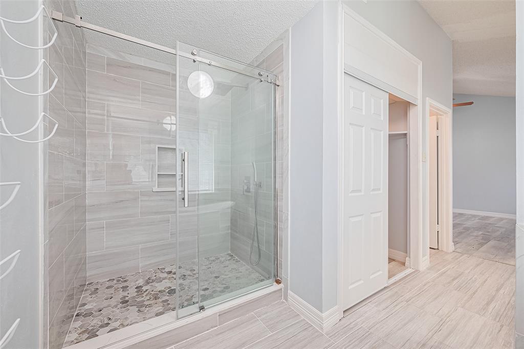2115 Streamcrest Lane, Sugar Land, Texas image 37