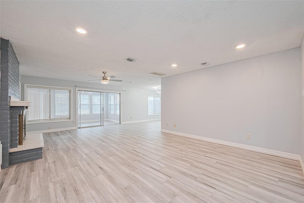 2115 Streamcrest Lane, Sugar Land, Texas image 6