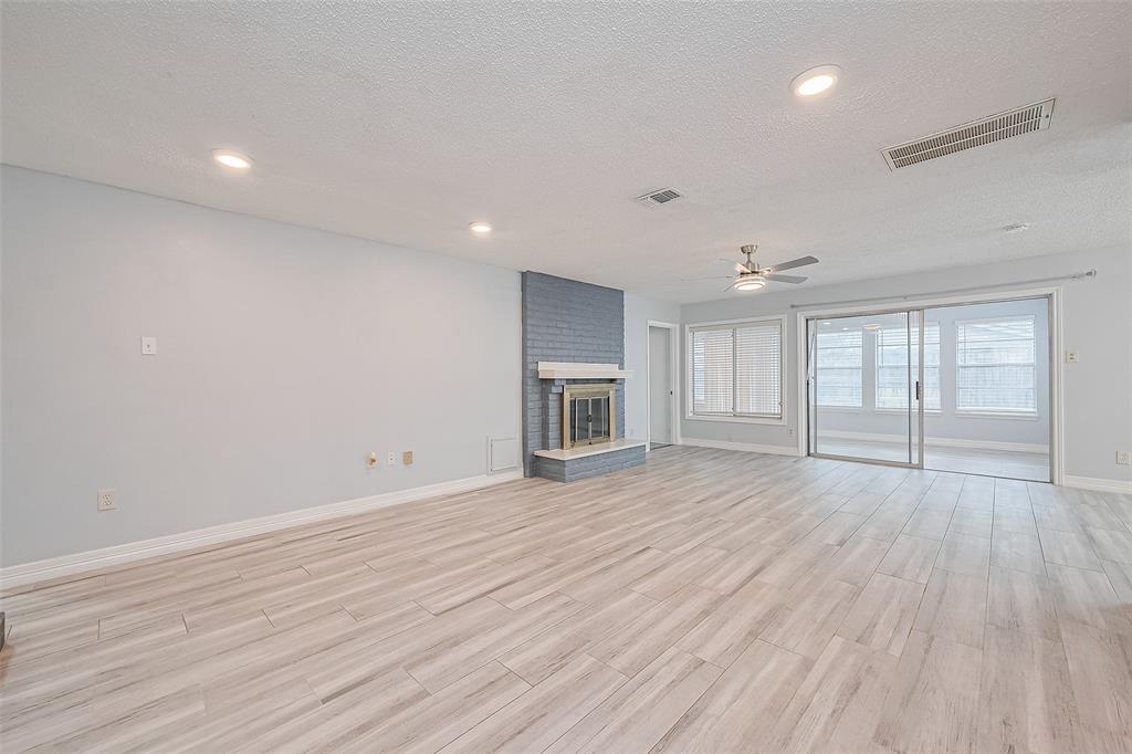 2115 Streamcrest Lane, Sugar Land, Texas image 5
