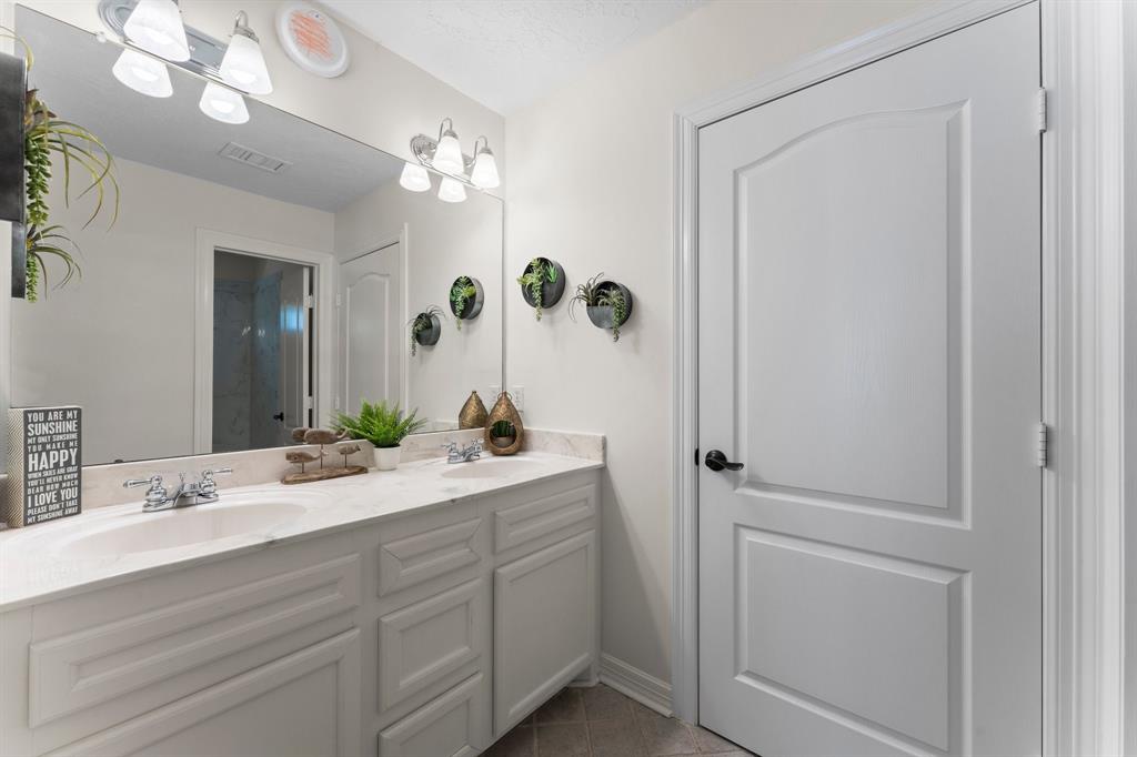 12635 Adams Run Drive, Cypress, Texas image 25