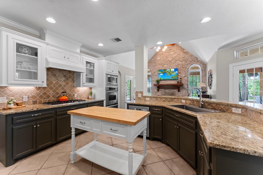 12635 Adams Run Drive, Cypress, Texas image 15