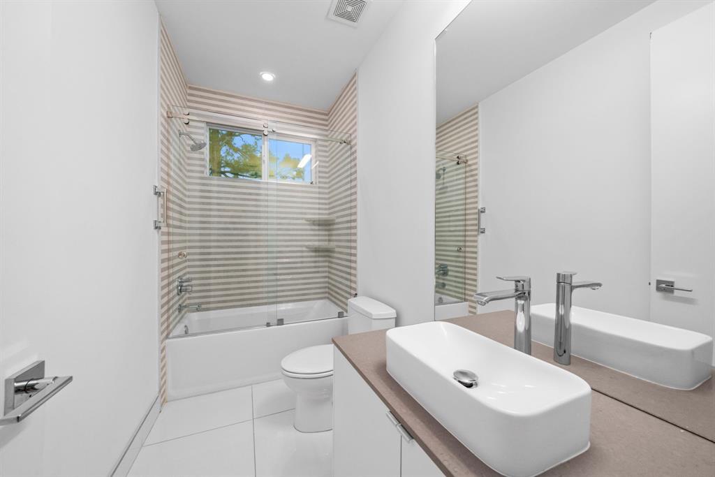 4712 La Branch Street, Houston, Texas image 31