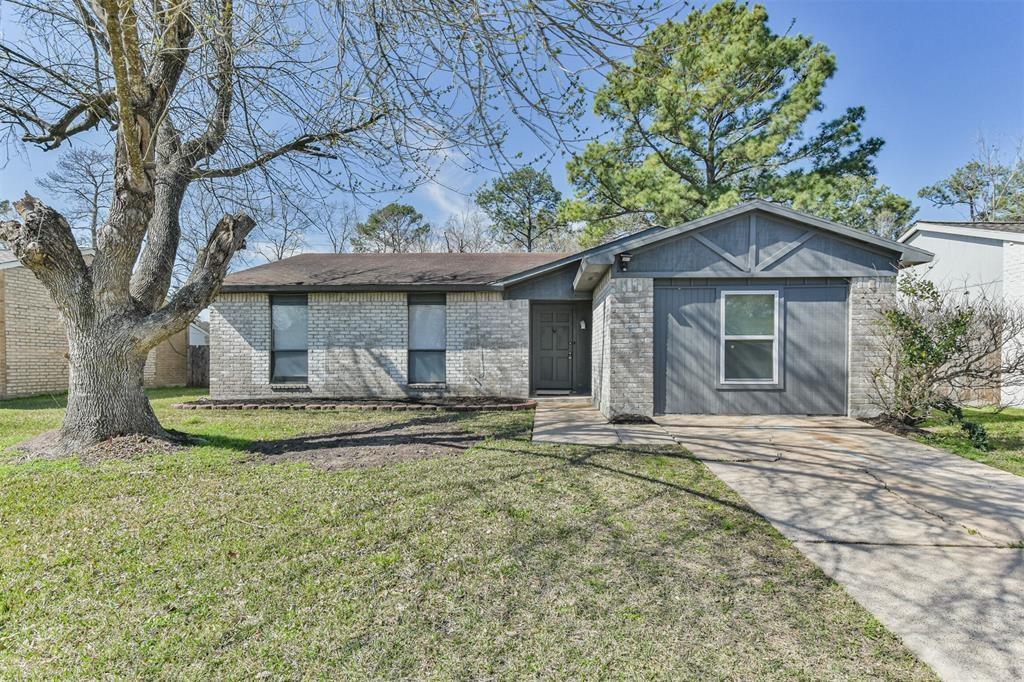 6311 Hollow Pines Drive, Houston, Texas image 2