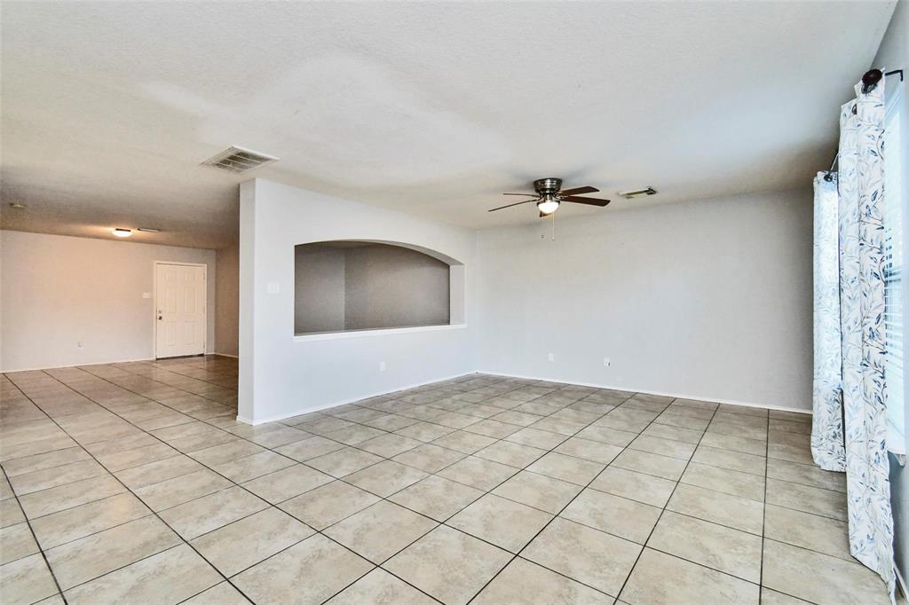 19003 Wild Yaupon Drive, Cypress, Texas image 9