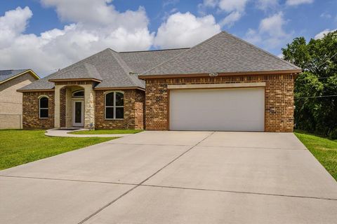 A home in Texas City