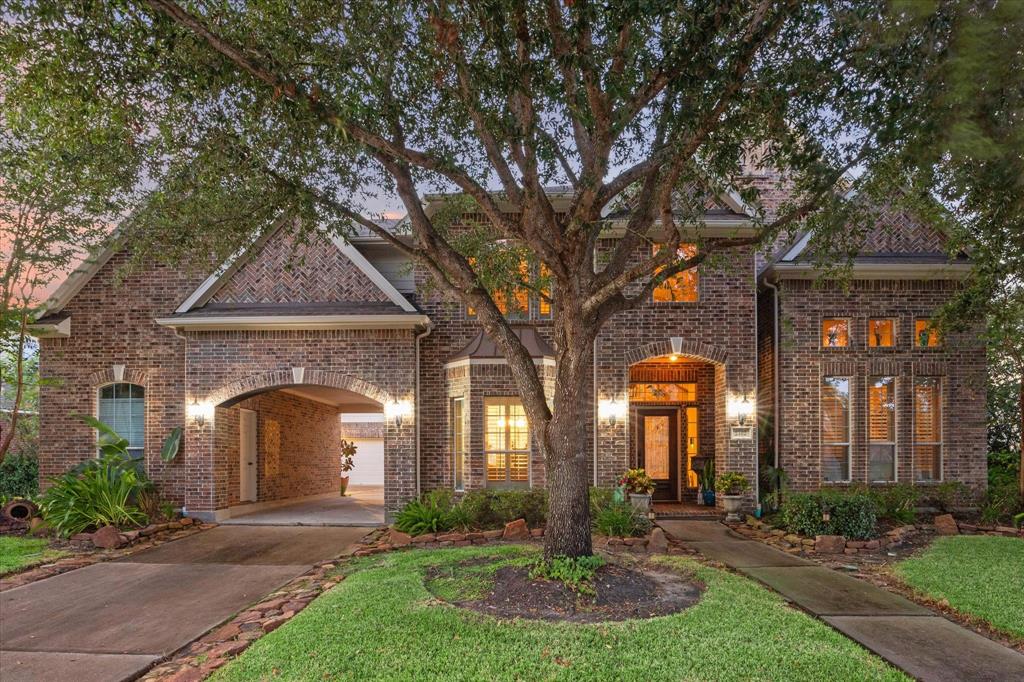 2102 Tall Timbers Lane, Pearland, Texas image 4