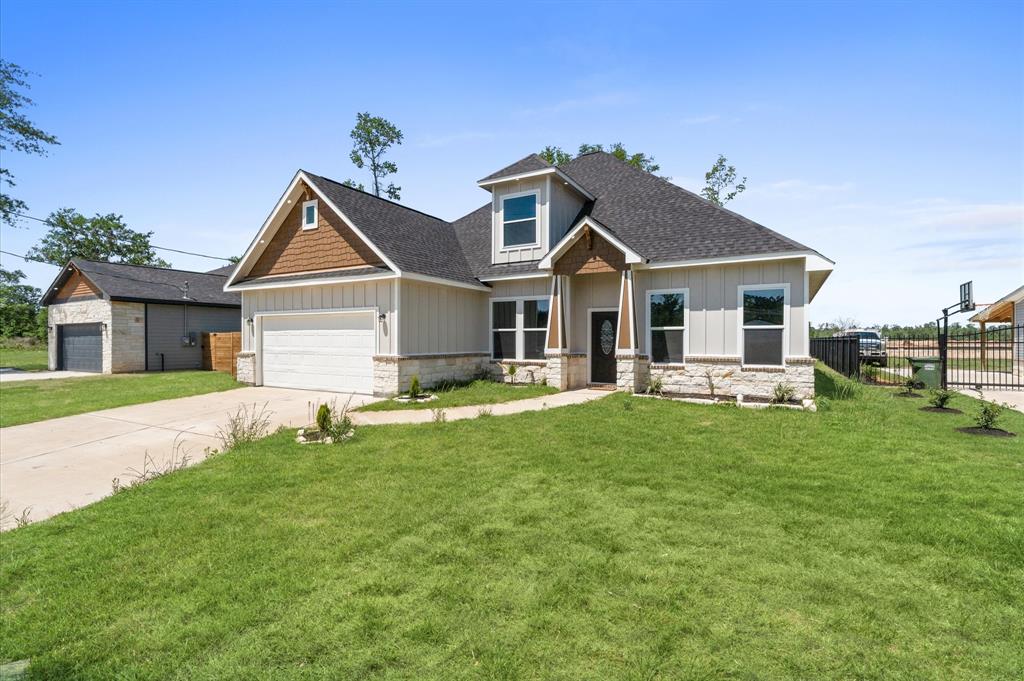 1109 Peter Pine Street, Huffman, Texas image 3